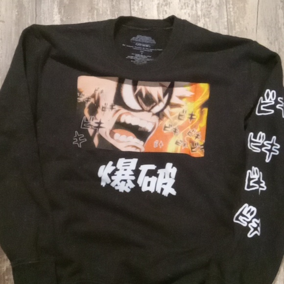 Bakugo sweater - Picture 4 of 4